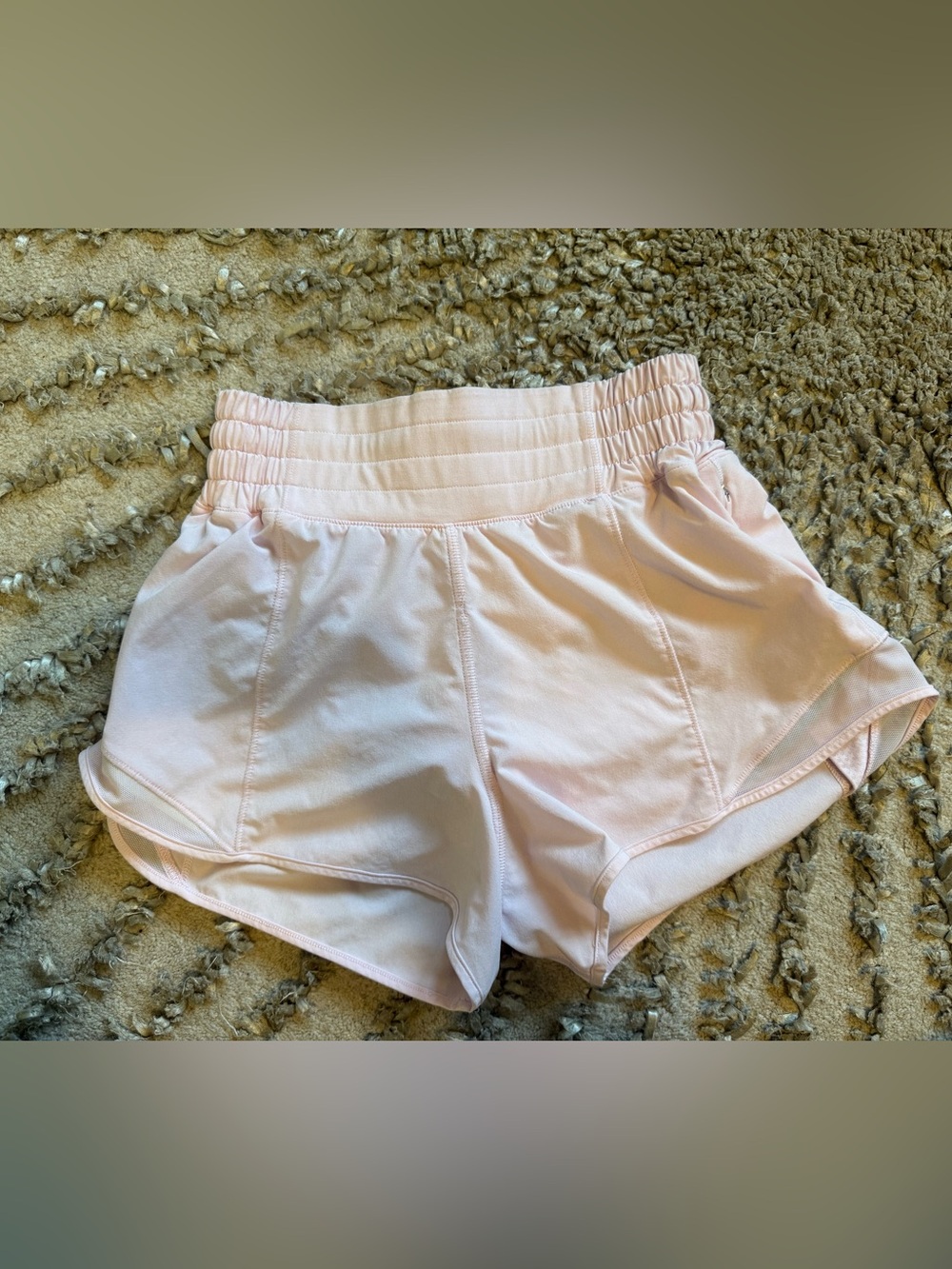 lululemon Hotty Hot High-Rise Shorts